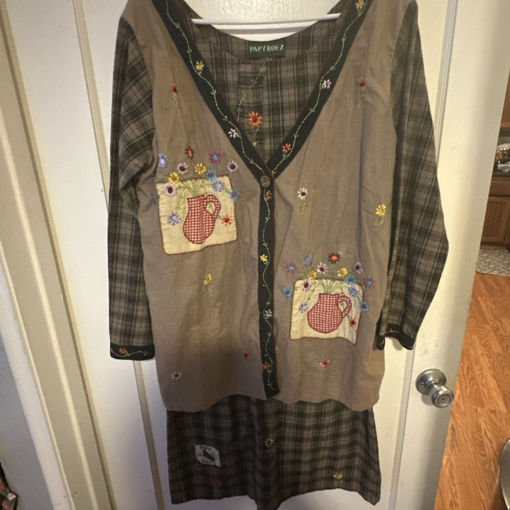 Vintage 2 Piece Papy Boez  Jumper Dress Vest Embroidered Floral  M/L